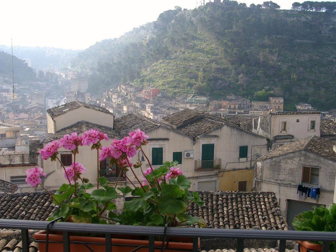 Chicchi Di Melograno Modica Exterior foto